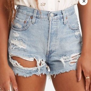 Levi’s 501 High Rise Denim Short NWT